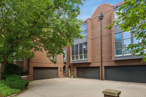 1220 Mount Curve Ave, Minneapolis, MN, 55403-1006 | Card Image