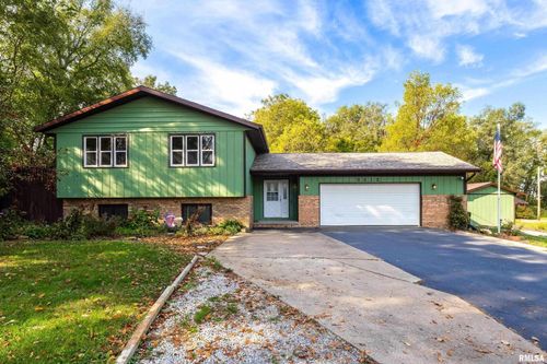 8312 Route 150, Coal Valley, IL, 61240-9691 | Card Image