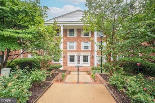211-7621 Provincial Dr, MCLEAN, VA, 22102-7623 | Card Image