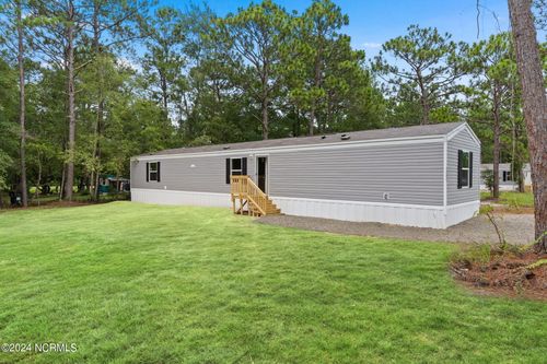 1404 Mockingbird Pl Sw, Shallotte, NC, 28470-5852 | Card Image