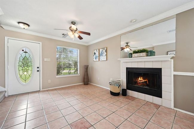 5010 Chase Court Dr, House other with 3 bedrooms, 3 bathrooms and 2 parking in Bacliff TX | Image 4
