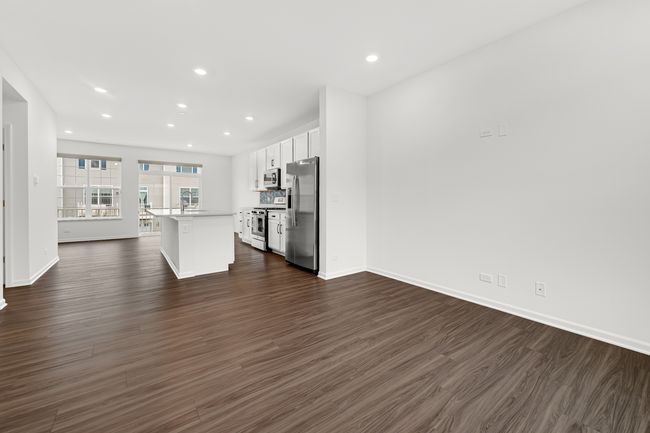 2026 Stuttle Rd, Townhouse with 2 bedrooms, 3 bathrooms and 4 parking in Batavia IL | Image 5