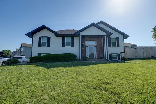 710 Sw Brome Dr, Grain Valley, MO, 64029-8440 | Card Image
