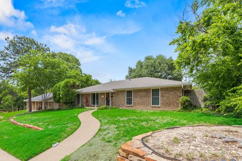 1411 Reynoldston Ln, Dallas, TX, 75232-2411 | Card Image