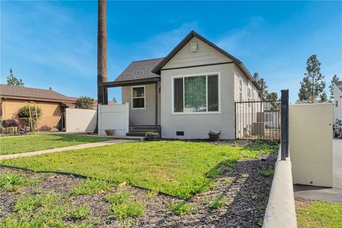 70 W Claremont St, Pasadena, CA, 91103-2592 | Card Image