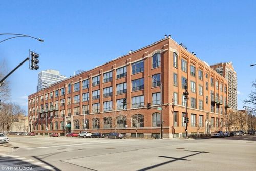 110-1727 S Indiana Ave, Chicago, IL, 60616-1347 | Card Image