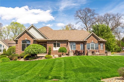 4101 Cove Circle Nw, Canton, OH, 44708 | Card Image