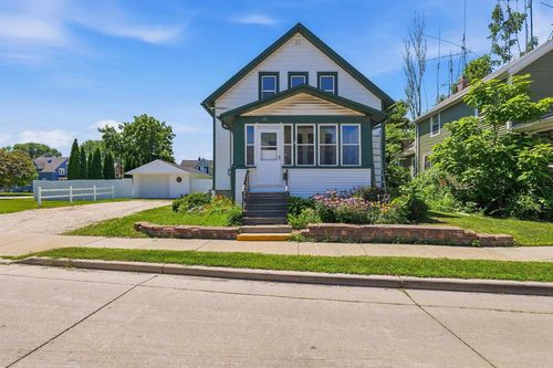 180 N Park Avenue, Fond Du Lac, WI, 54935 | Card Image