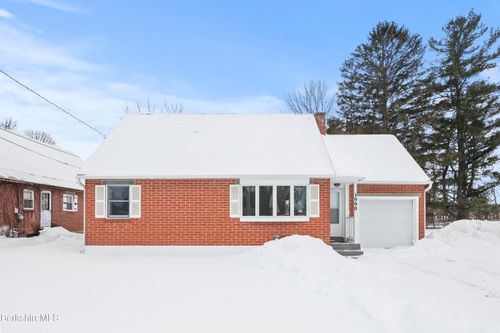 1990 East St, Pittsfield, MA, 01201 | Card Image