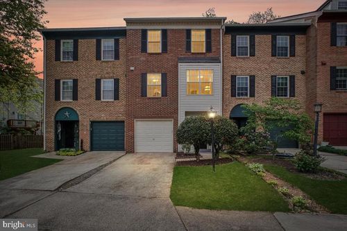 6013 Crocus Ct, ALEXANDRIA, VA, 22310-1639 | Card Image