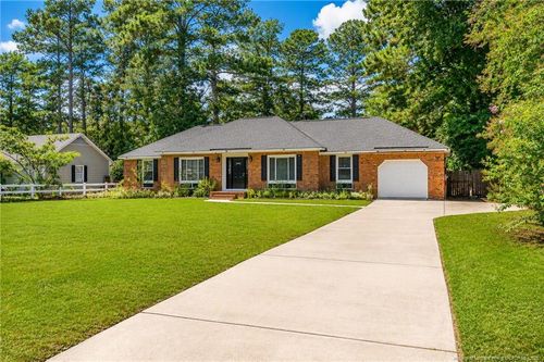 1060 Strickland Bridge Rd, Fayetteville, NC, 28304-2732 | Card Image