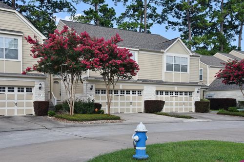 unit-26c-13600 Breton Ridge St, Houston, TX, 77070-6000 | Card Image