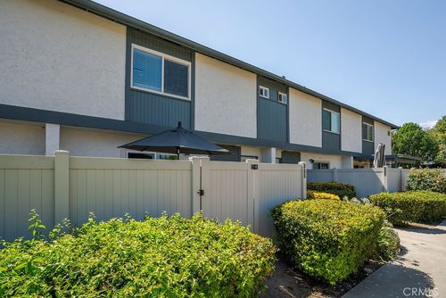 555 D St, Upland, CA, 91786-5370 | Card Image