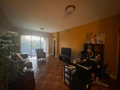 apt-531-6560 Nw 114th Ave, Doral, FL, 33178-4592 | Card Image