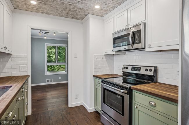 3308 Chippewa Rd, House other with 2 bedrooms, 2 bathrooms and null parking in Minnetonka MN | Image 20