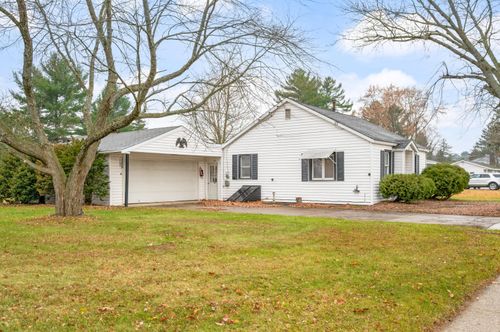 1101 Chestnut St, Cadillac, MI, 49601-1609 | Card Image