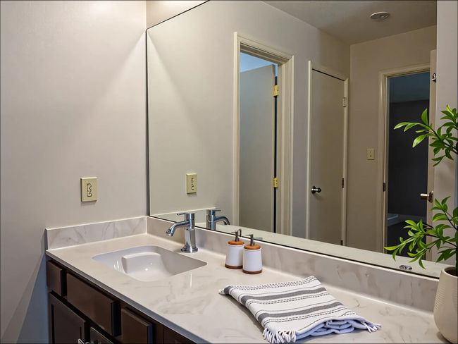 19627 Westbridge Ln, House other with 3 bedrooms, 2 bathrooms and 2 parking in Spring TX | Image 16