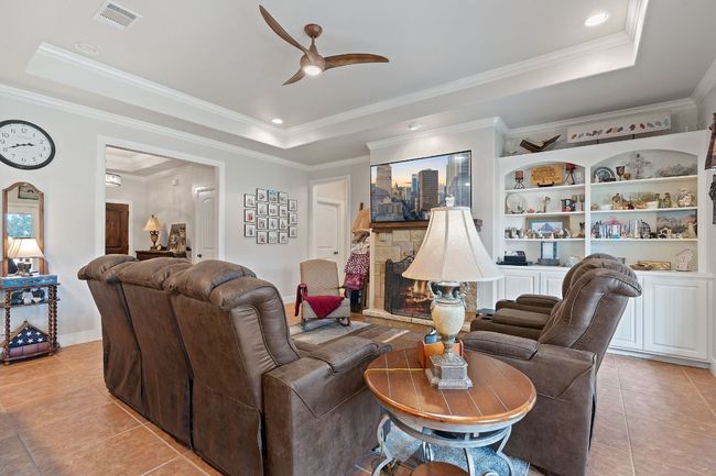 313 First Down Dash, House other with 4 bedrooms, 2 bathrooms and 6 parking in Burnet TX | Image 10
