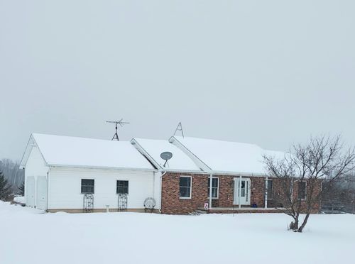 656 Jackson Rd, Blanchard, MI, 49310-9662 | Card Image