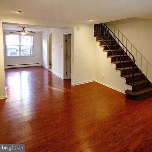 2033 S Bucknell St, PHILADELPHIA, PA, 19145-2607 | Card Image