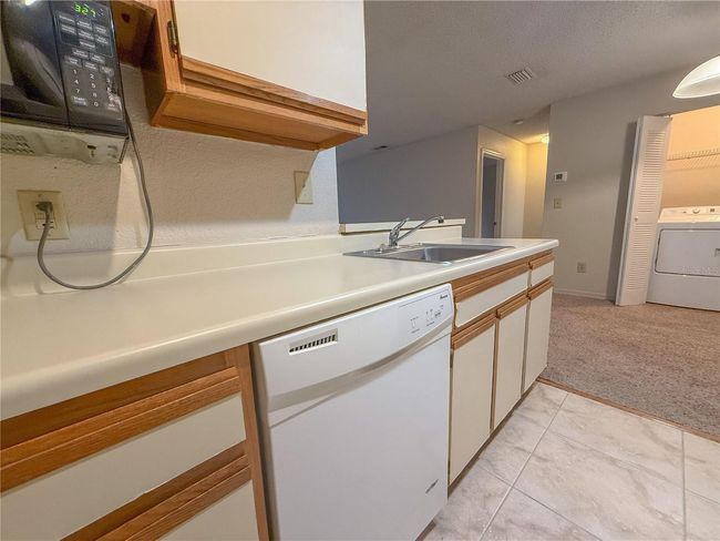 APT-401 - 10263 Gandy Blvd N, Condo with 1 bedrooms, 1 bathrooms and null parking in ST PETERSBURG FL | Image 9