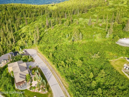 6550 Prominence Pointe Dr, Anchorage, AK, 99516-5247 | Card Image