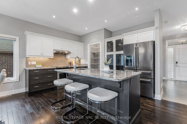 36 Hickory Ave, House other with 3 bedrooms, 3 bathrooms and 4 parking in Saint Davids ON | Image 9