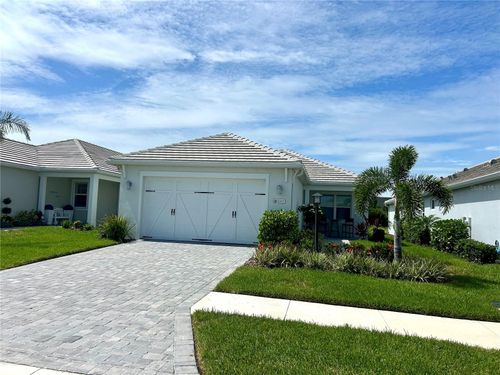 8165 Sternway Rd, Sarasota, FL, 34240-3701 | Card Image