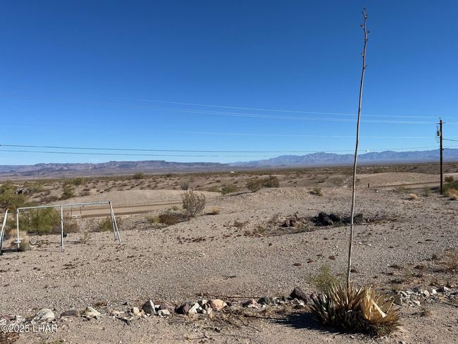 4331 E Barker Dr, House other with 2 bedrooms, 2 bathrooms and null parking in Lake Havasu City AZ | Image 9
