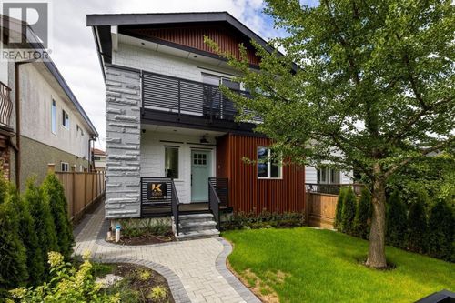 1155 Renfrew St, Vancouver, BC, V5K4C1 | Card Image