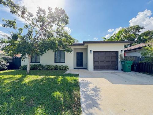 2518 Nw 9th Pl, Fort Lauderdale, FL, 33311-6773 | Card Image