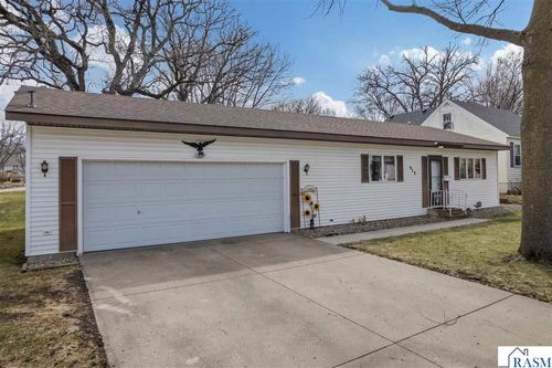 912 2nd St Nw, Waseca, MN, 56093-2309 | Card Image