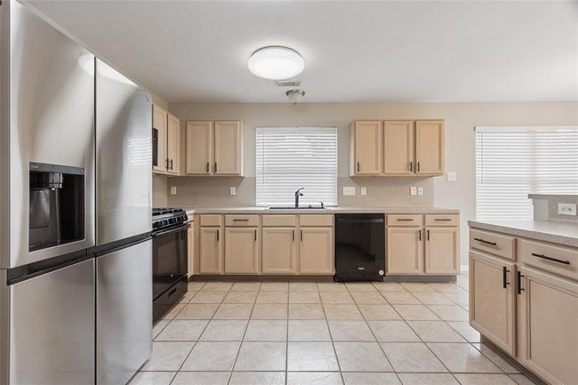 16306 Ancient Forest Dr, House other with 4 bedrooms, 2 bathrooms and 2 parking in Humble TX | Image 10