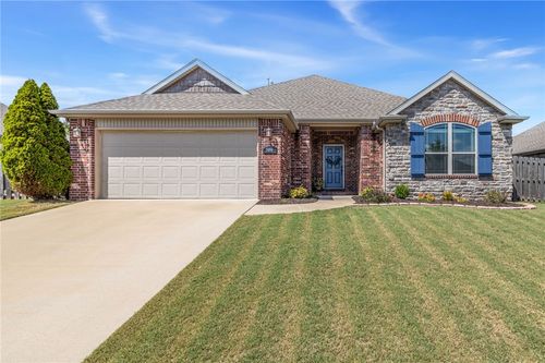 3494 W Foxtail Lily Ln, Fayetteville, AR, 72704-5013 | Card Image