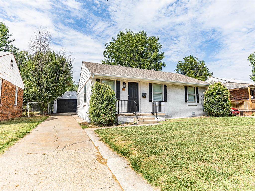 Kittyhawk Dr, Midwest City, OK 73110