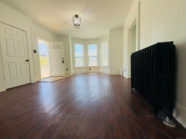 7 Rockwood Ave, Home with 3 bedrooms, 1 bathrooms and null parking in Ansonia CT | Image 9