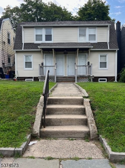 apt-2-116 Maple Ave, Montclair, NJ, 07042-4556 | Card Image