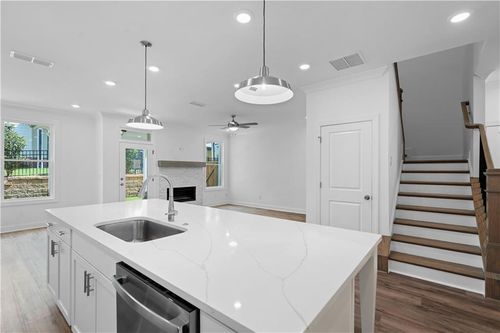 64-4916 Molder Ave, Buford, GA, 30518-6451 | Card Image