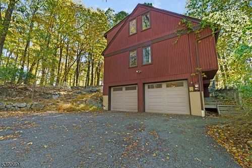 117 Upper Sunset Dr, Long Valley, NJ, 07853-6104 | Card Image