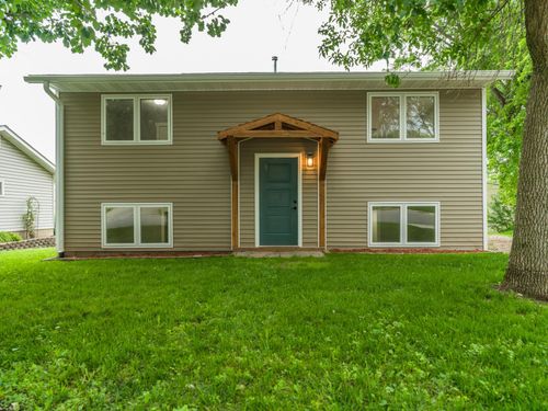 1208 Crestview Rd, Albert Lea, MN, 56007-3539 | Card Image