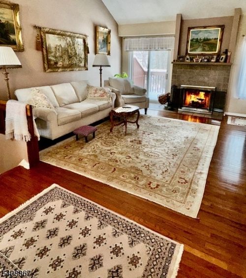 13 Ridgeview Ter, Oak Ridge, NJ, 07438-9185 | Card Image