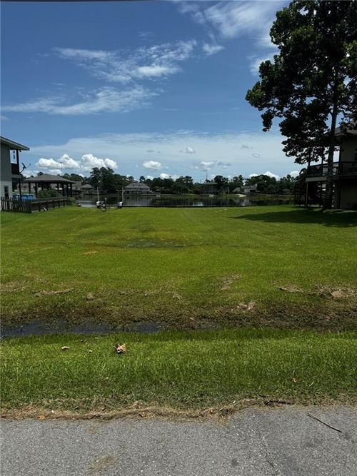 3132 Oak Ln, Slidell, LA, 70458-4220 | Card Image