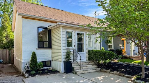 163 Ferrie St E, Hamilton, ON, L8L3T4 | Card Image