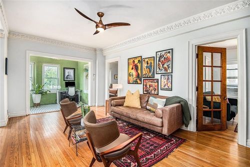 apt-301-311 Emanuel Cleaver Ii Blvd, Kansas City, MO, 64112-1788 | Card Image