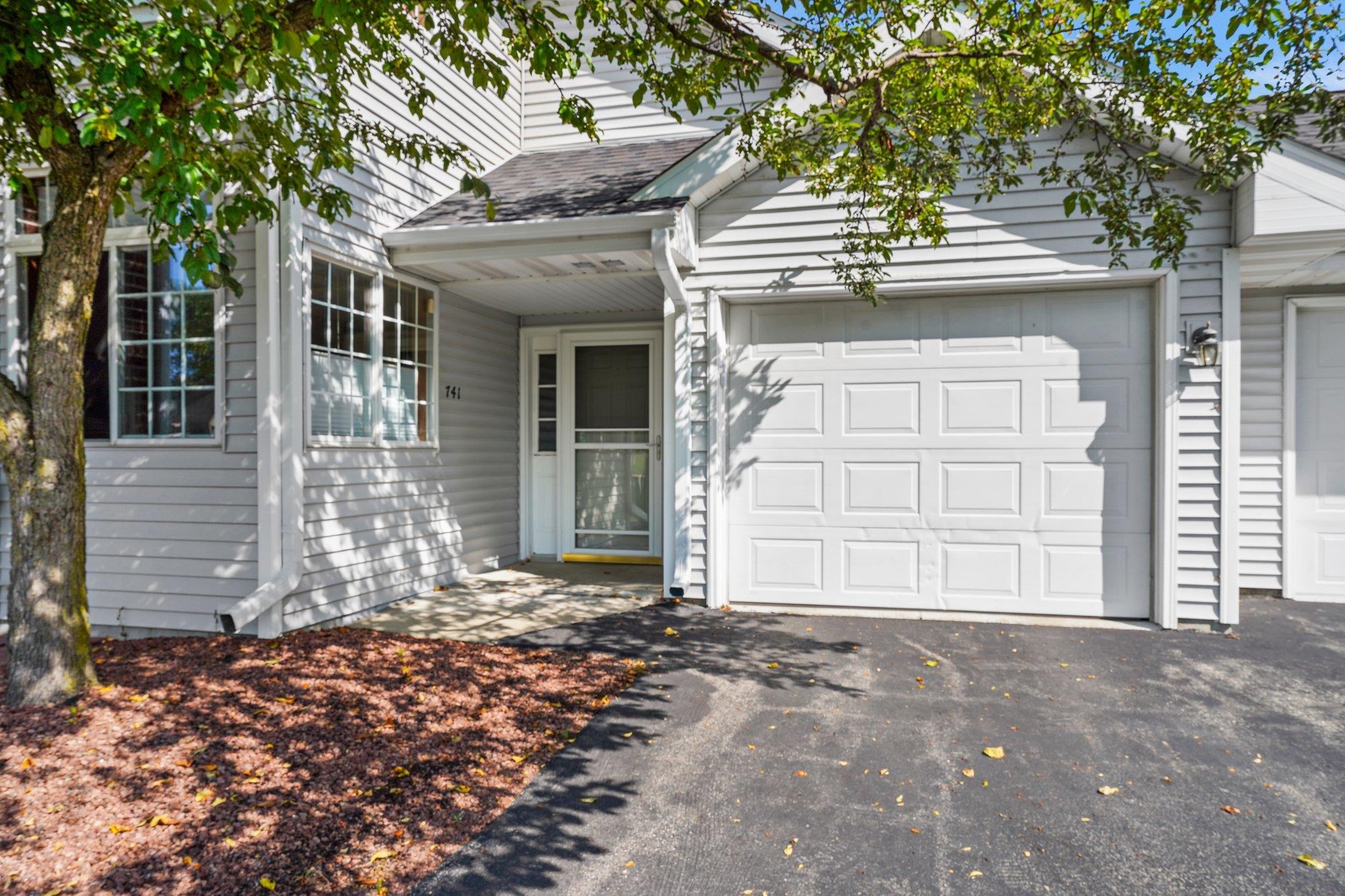 Cherokee Path, Lake Mills, WI 53551