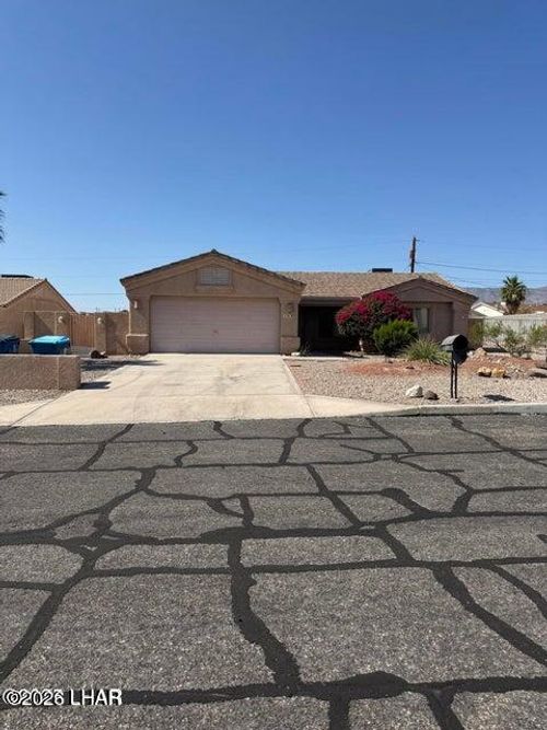 3185 Silver Arrow Dr, Lake Havasu City, AZ, 86406-7214 | Card Image