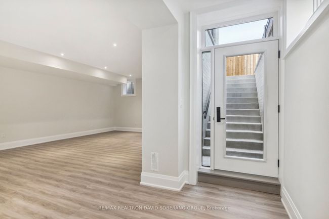 123 Anthony Rd, House other with 4 bedrooms, 5 bathrooms and 6 parking in North York ON | Image 27