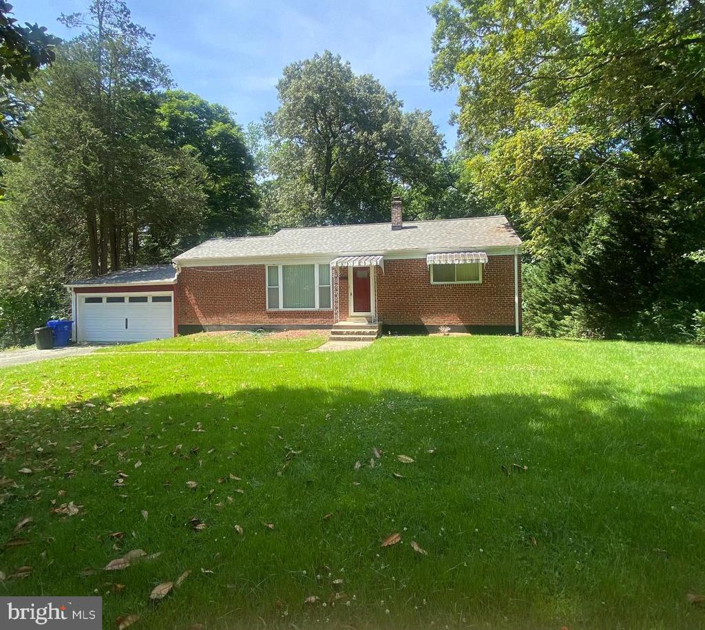 Green Meadows Ct, Indian Head, MD 20640
