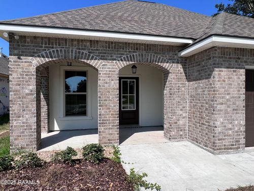 107 Tenor St, Youngsville, LA, 70592-6934 | Card Image