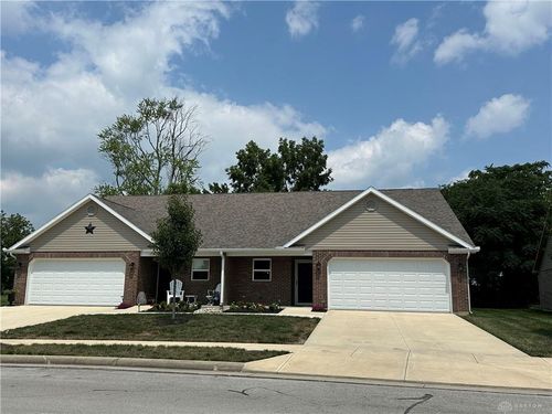 28 Chippewa Ct, Arcanum, OH, 45304-1368 | Card Image